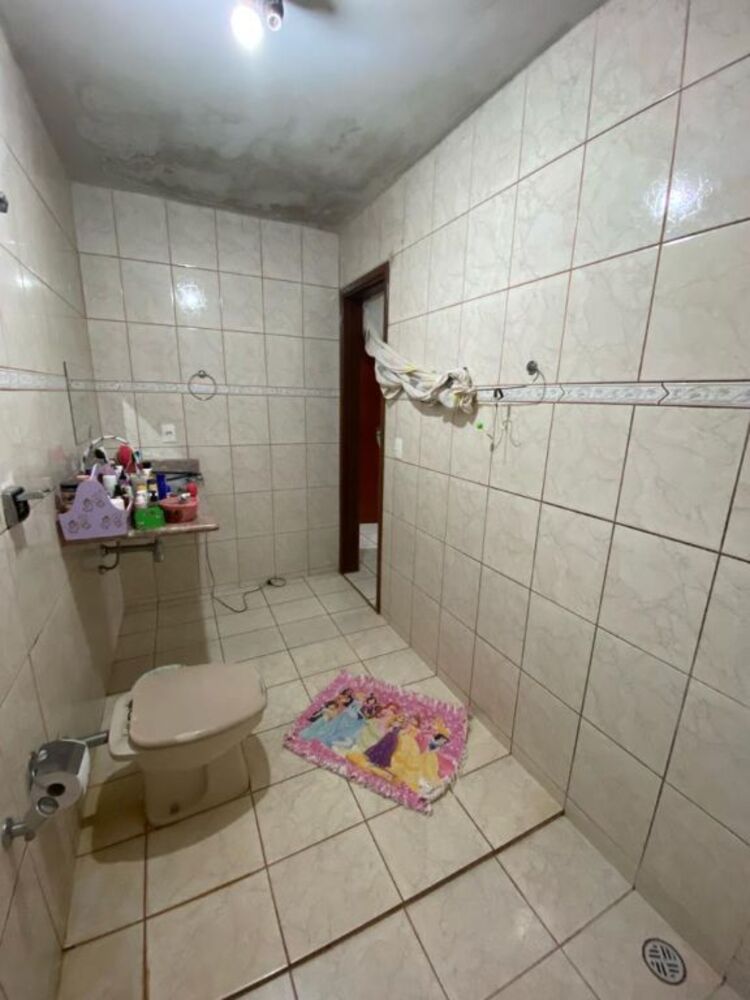 Casa à venda com 2 quartos, 170m² - Foto 12