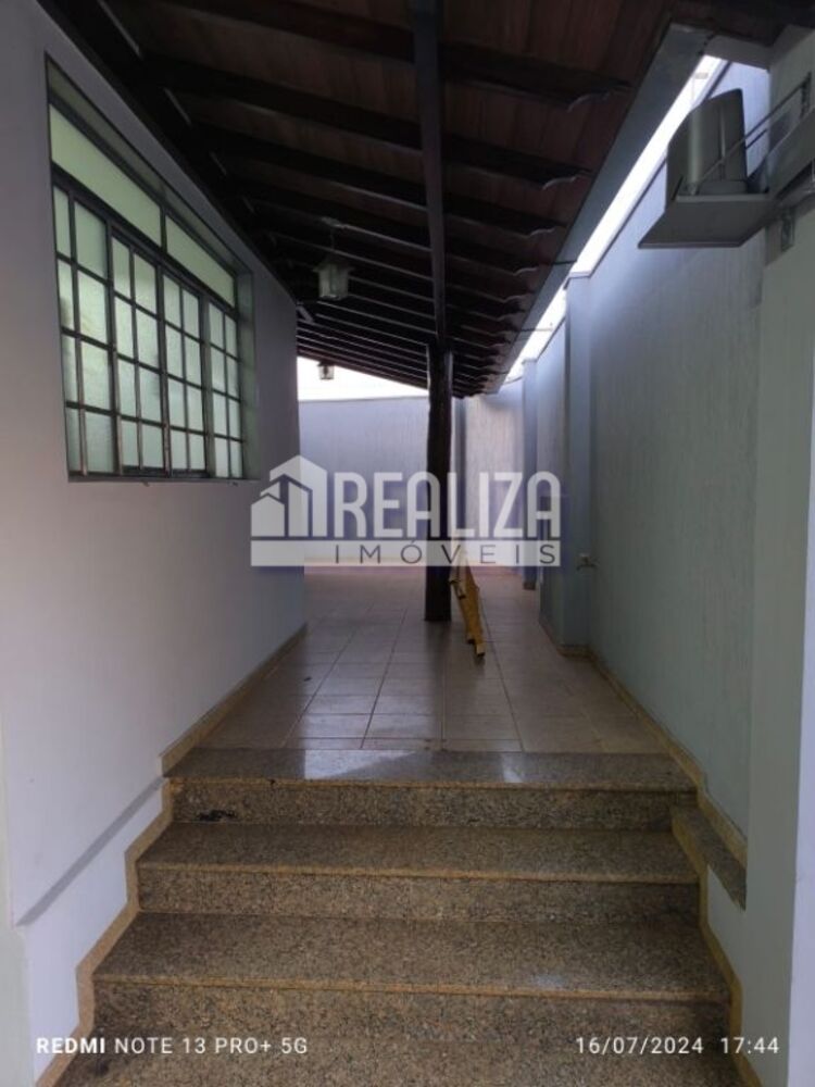 Casa, 3 quartos, 135 m² - Foto 1