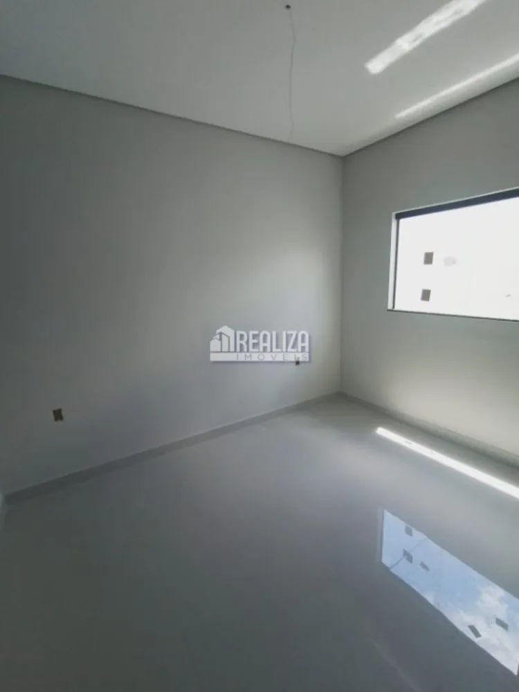 Casa, 3 quartos, 74 m² - Foto 1