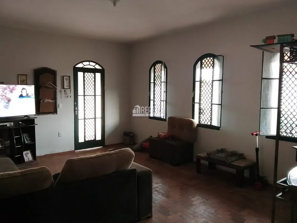 Casa, 3 quartos, 166 m² - Foto 2