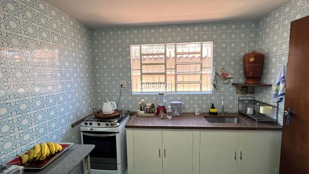 Casa, 3 quartos, 162 m² - Foto 2