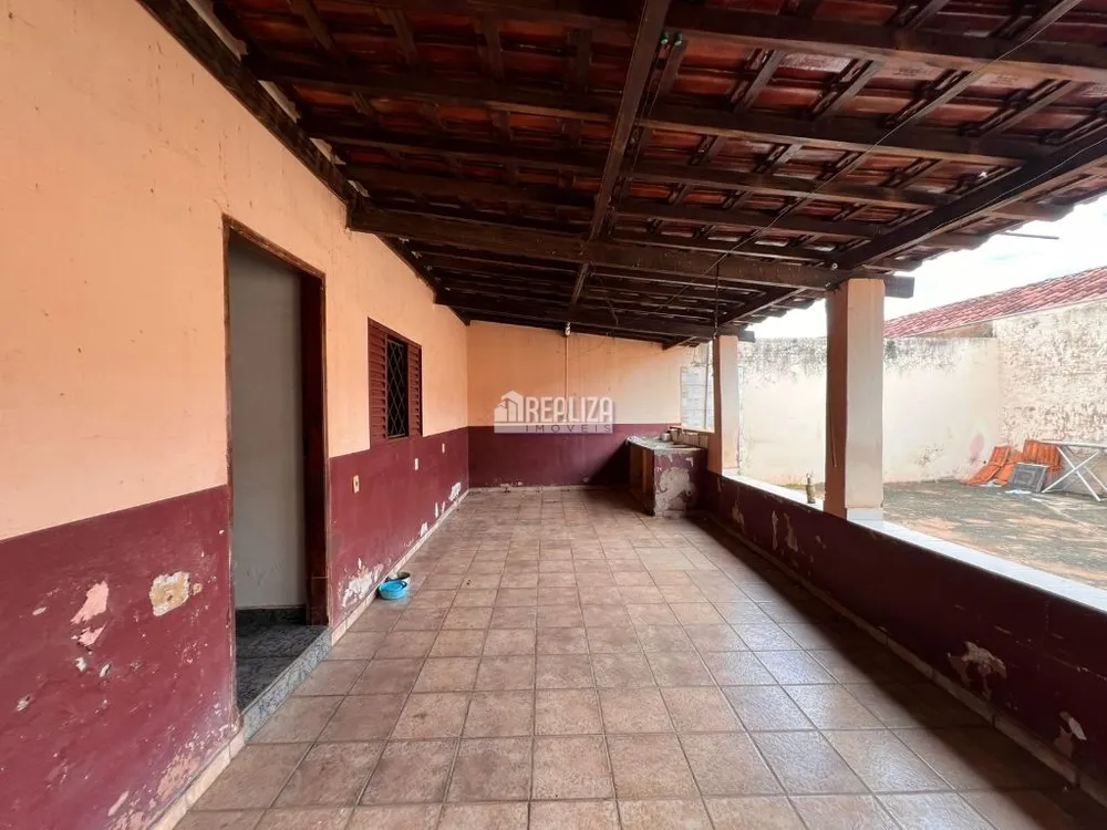 Casa, 4 quartos, 268 m² - Foto 6