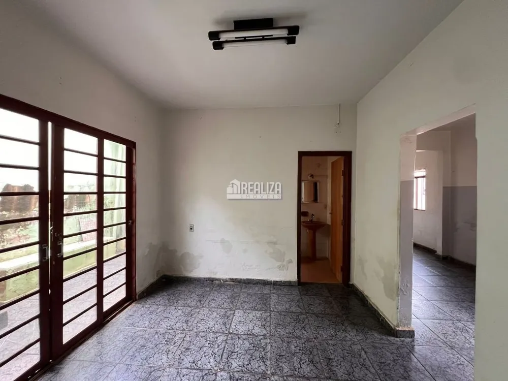 Casa, 4 quartos, 268 m² - Foto 11