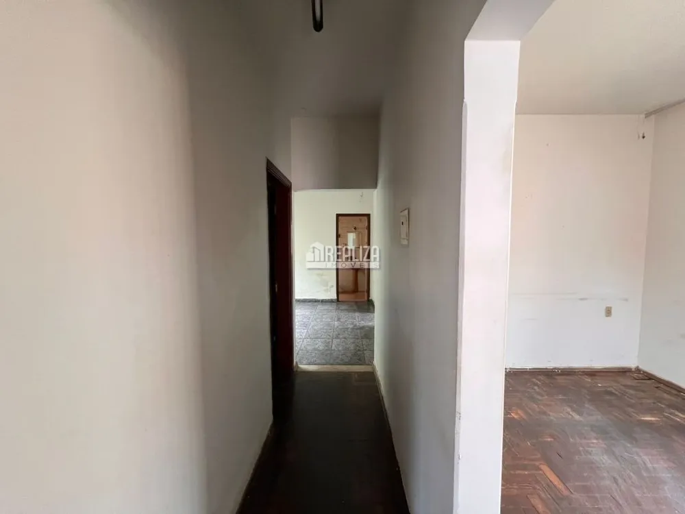 Casa, 4 quartos, 268 m² - Foto 9