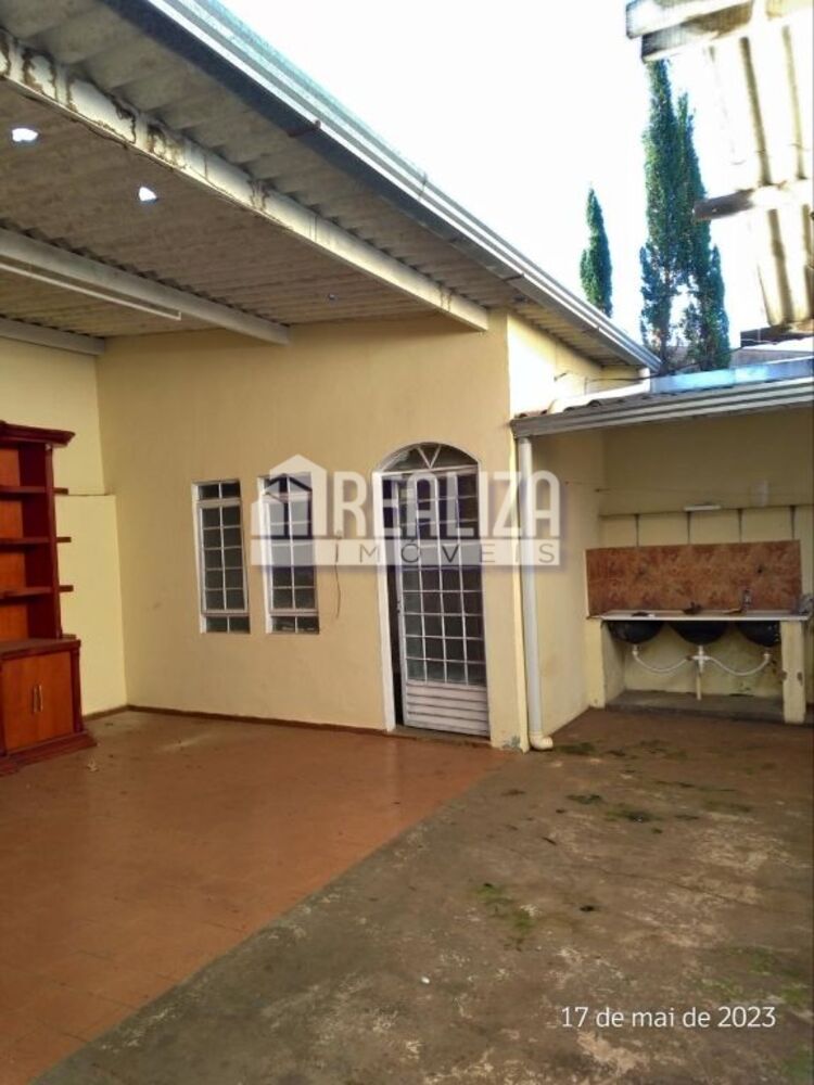 Casa, 2 quartos, 140 m² - Foto 1