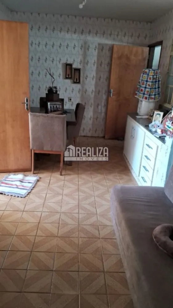 Casa, 4 quartos, 148 m² - Foto 1