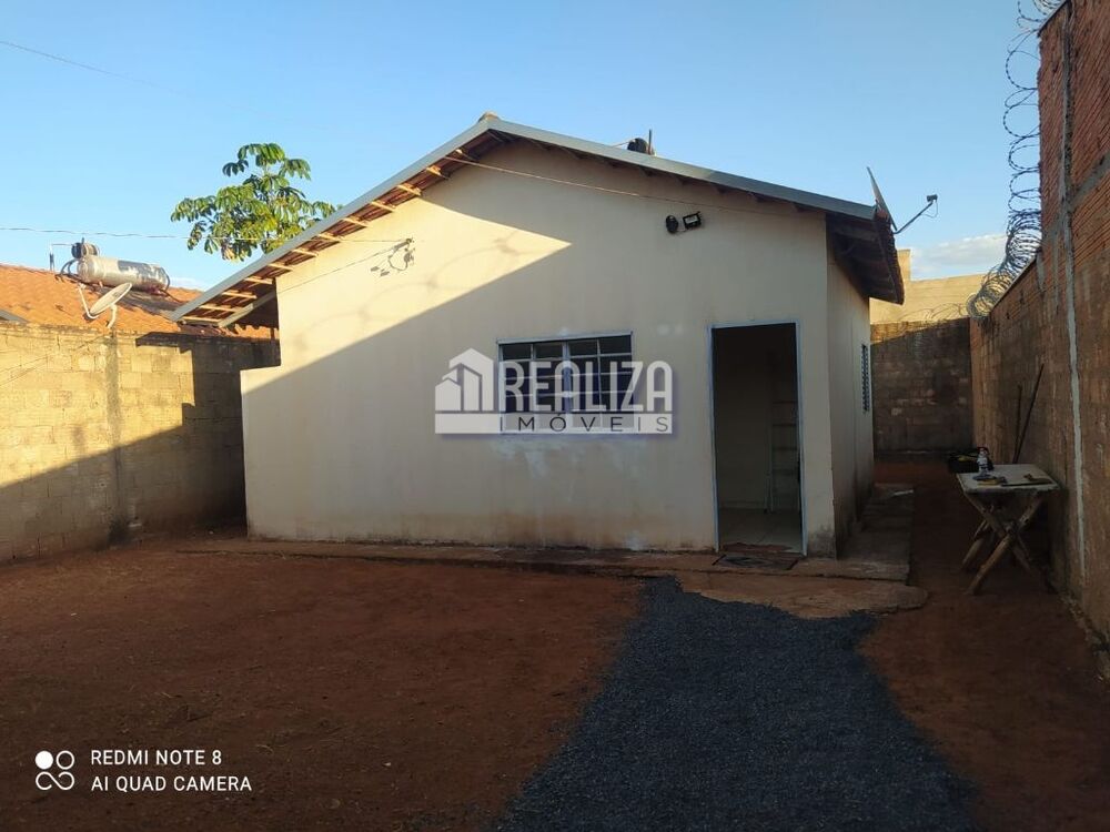 Casa, 2 quartos, 80 m² - Foto 1