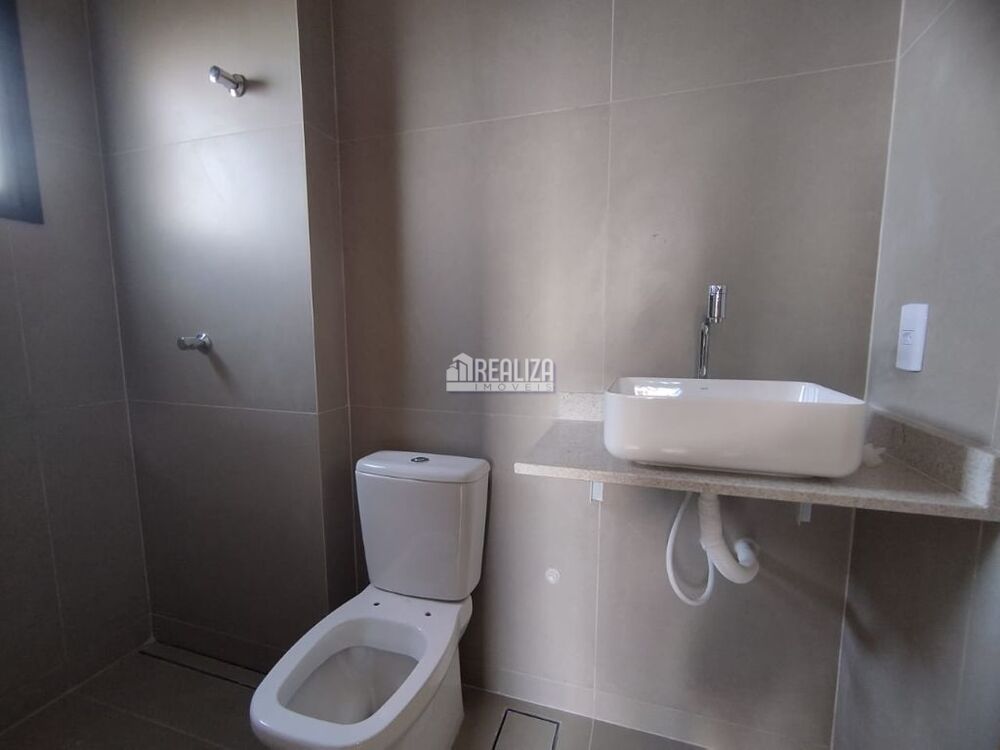 Apartamento à venda com 2 quartos, 70m² - Foto 17