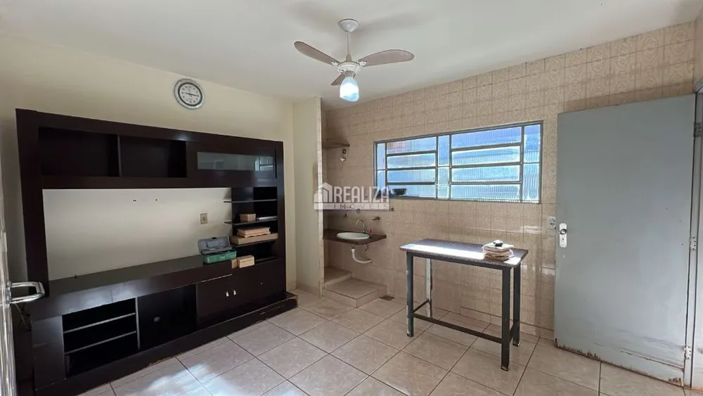 Casa, 4 quartos, 100 m² - Foto 1