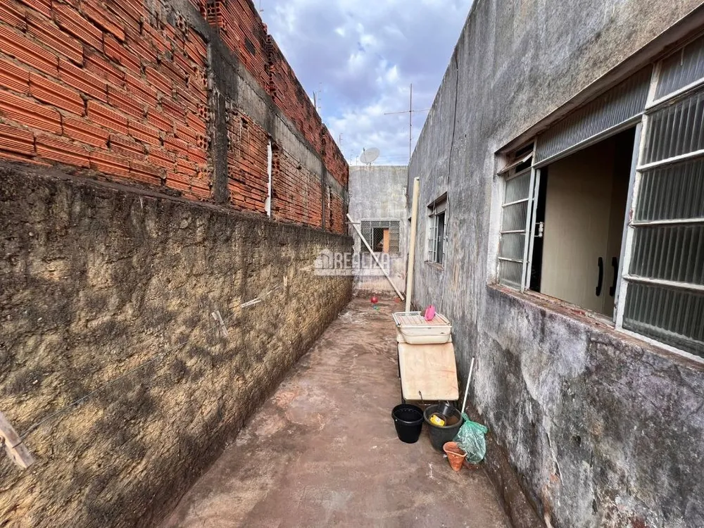 Casa, 3 quartos, 211 m² - Foto 9
