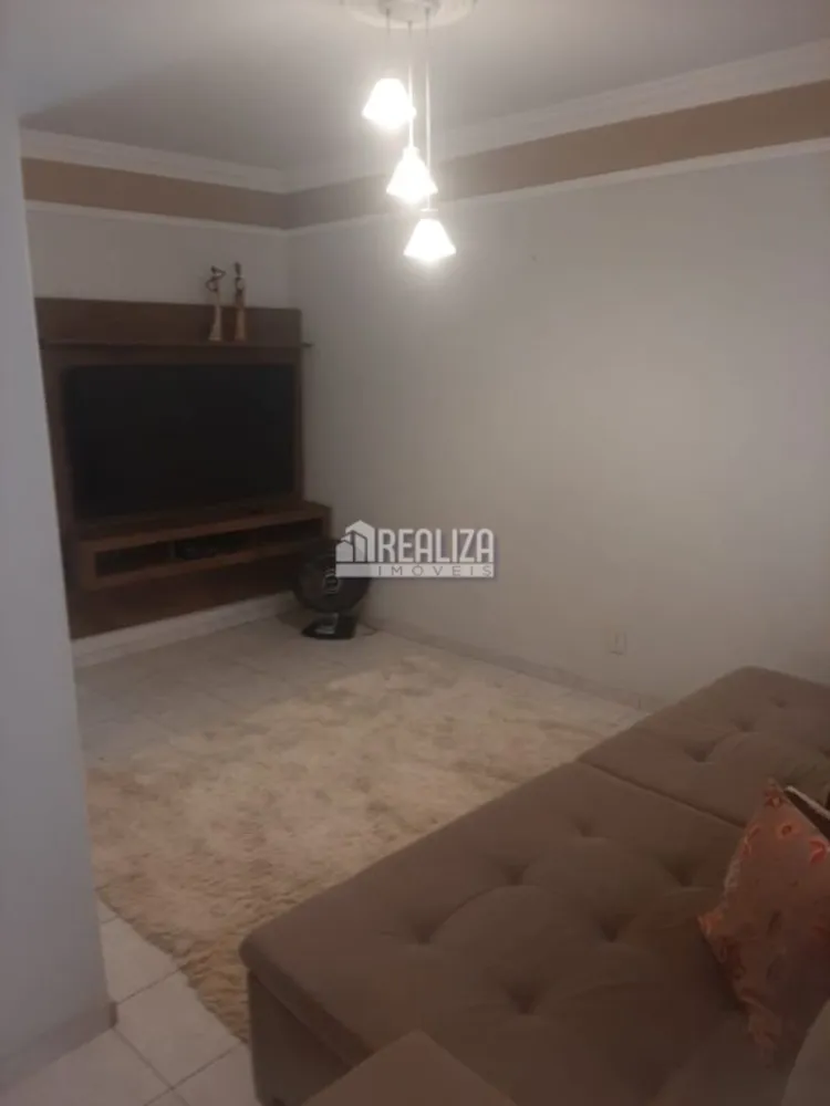 Casa, 3 quartos, 250 m² - Foto 4