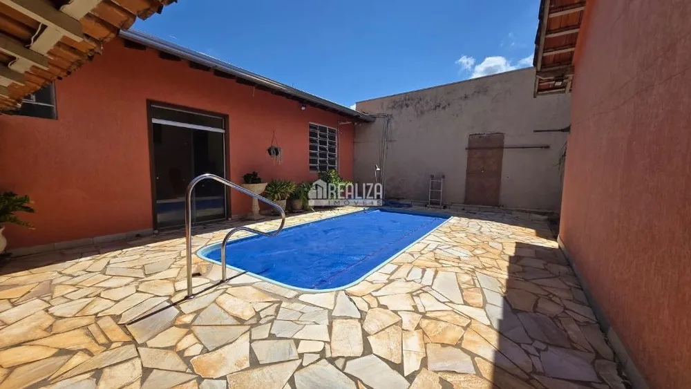 Casa, 3 quartos, 218 m² - Foto 15
