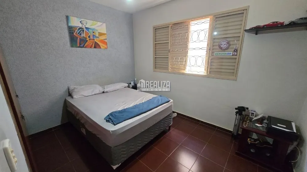 Casa, 3 quartos, 218 m² - Foto 12