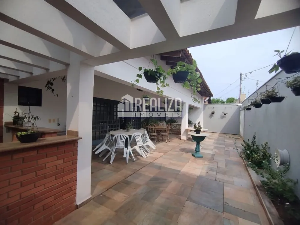 Casa, 4 quartos, 328 m² - Foto 14