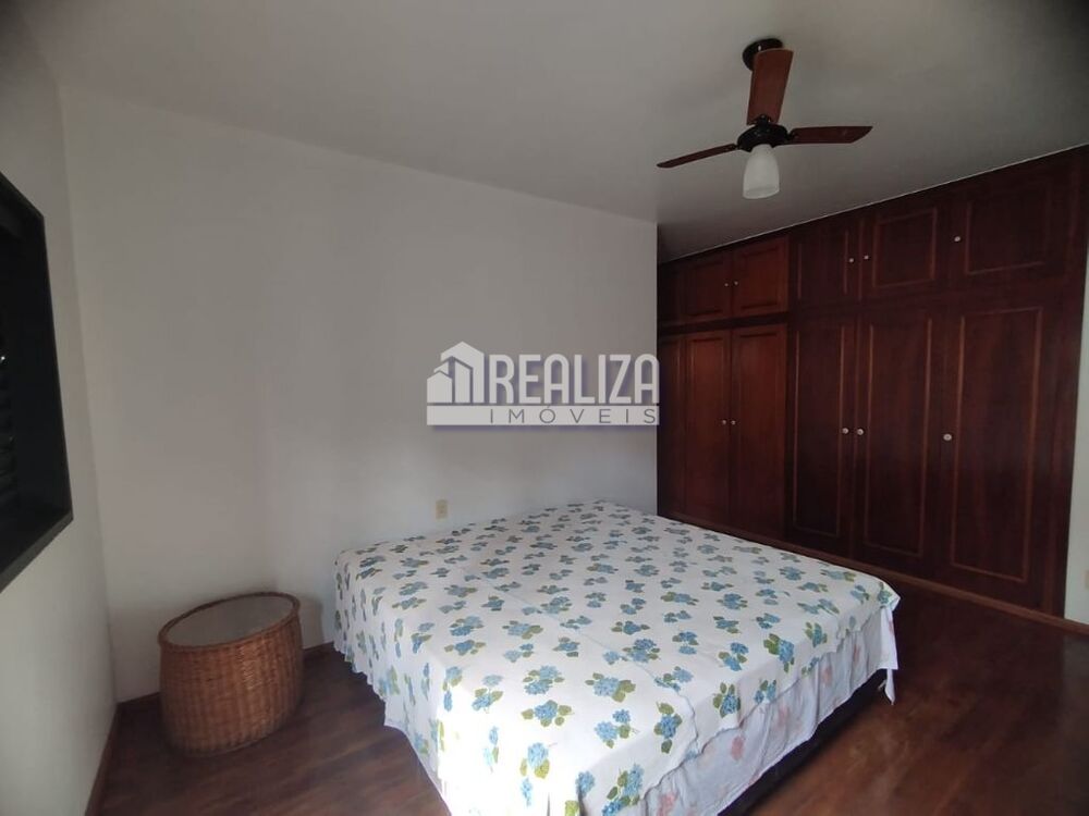 Casa, 4 quartos, 328 m² - Foto 8