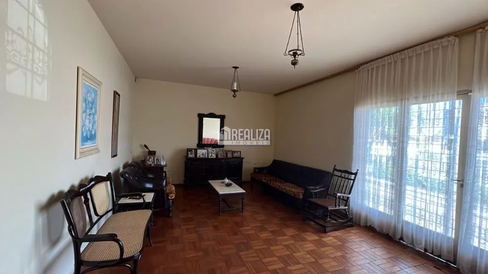 Casa, 6 quartos, 500 m² - Foto 1