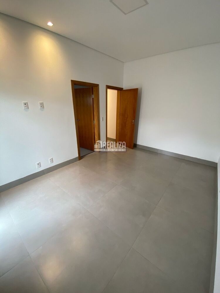 Casa, 3 quartos, 215 m² - Foto 12