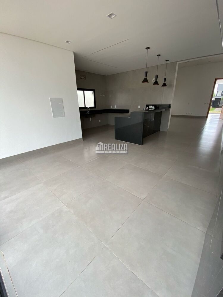 Casa, 3 quartos, 215 m² - Foto 10
