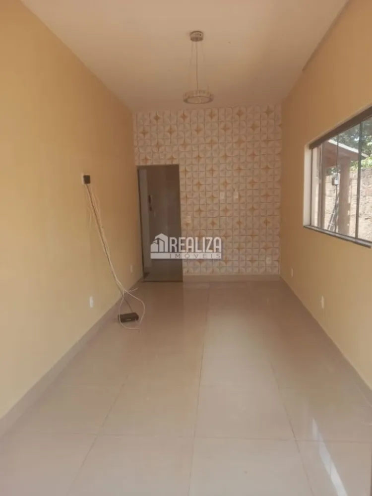 Casa, 3 quartos, 69 m² - Foto 2