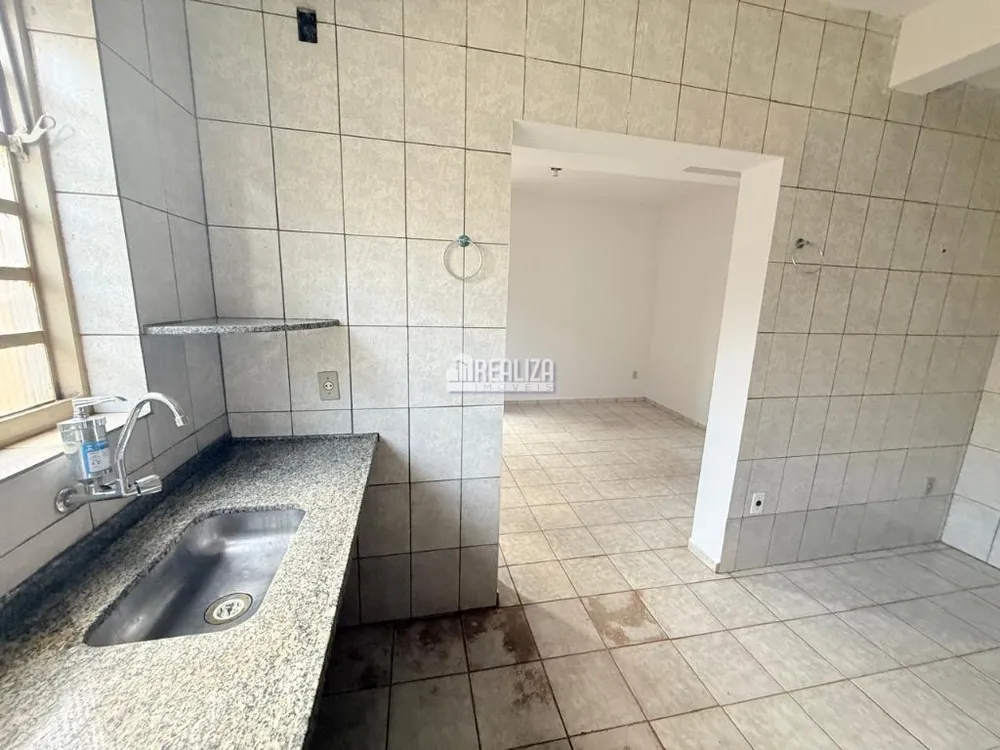 Casa, 2 quartos, 185 m² - Foto 17