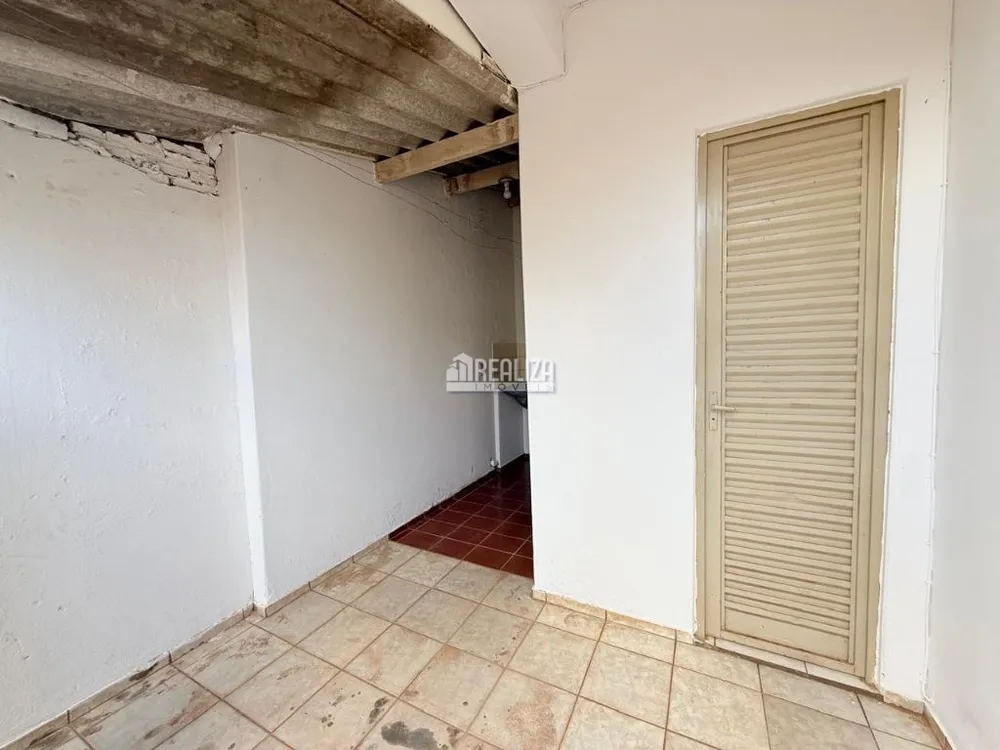 Casa, 2 quartos, 185 m² - Foto 20