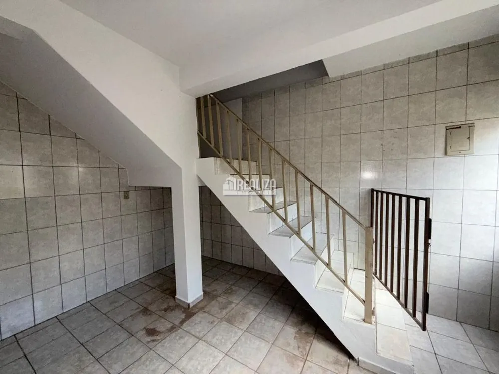 Casa, 2 quartos, 185 m² - Foto 15