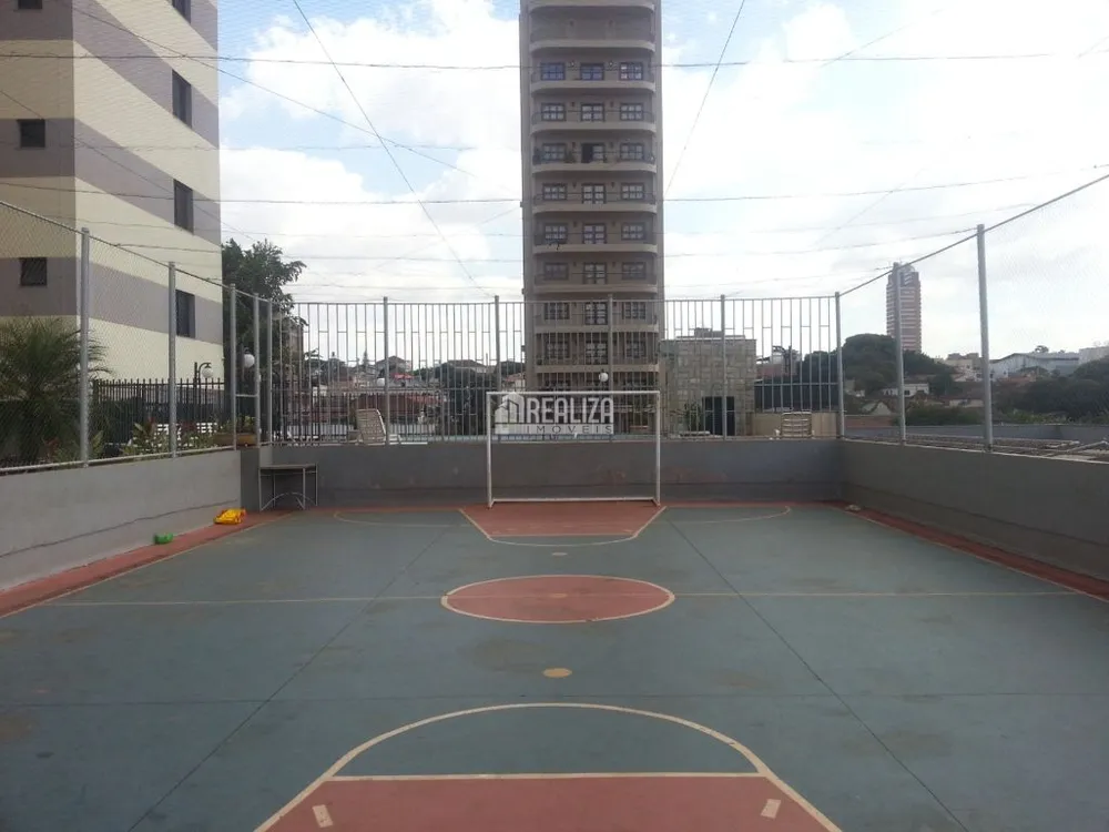 Apartamento, 3 quartos, 189 m² - Foto 2
