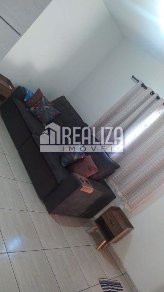 Casa, 3 quartos, 84 m² - Foto 1