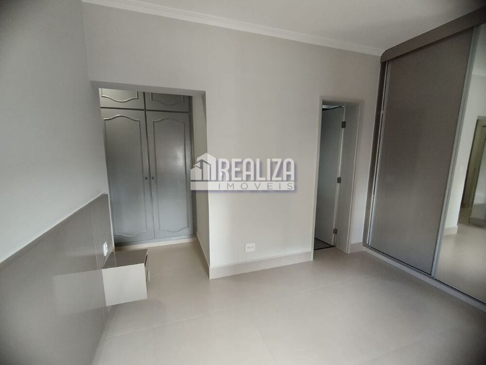 Apartamento à venda com 4 quartos, 156m² - Foto 9