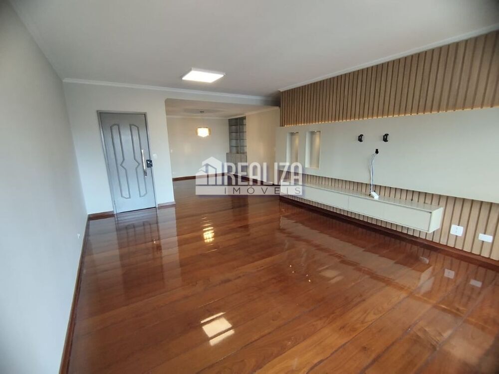 Apartamento à venda com 4 quartos, 156m² - Foto 3