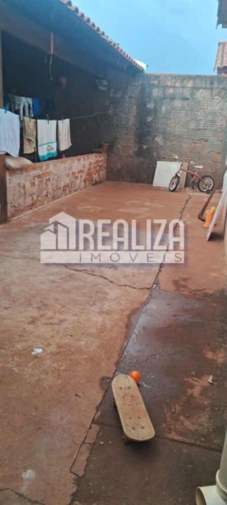 Casa, 2 quartos, 80 m² - Foto 1