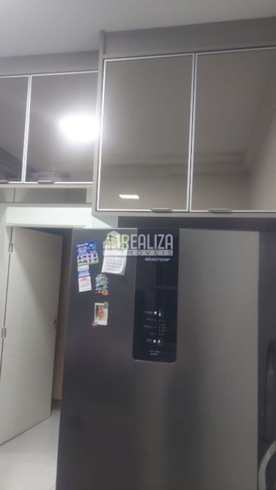 Casa à venda com 2 quartos, 53m² - Foto 4