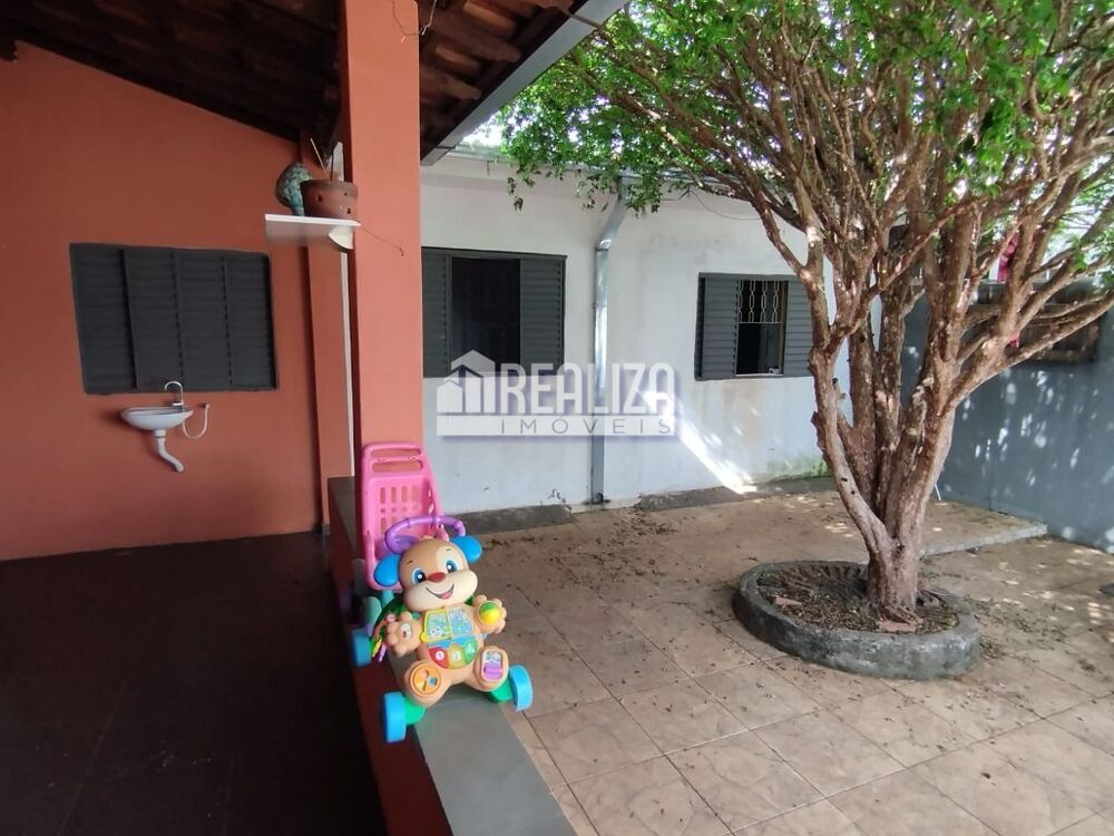 Casa à venda com 3 quartos, 120m² - Foto 4