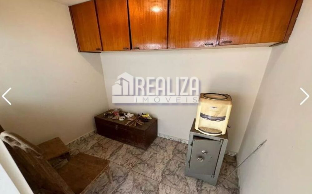 Casa à venda com 4 quartos, 176m² - Foto 12