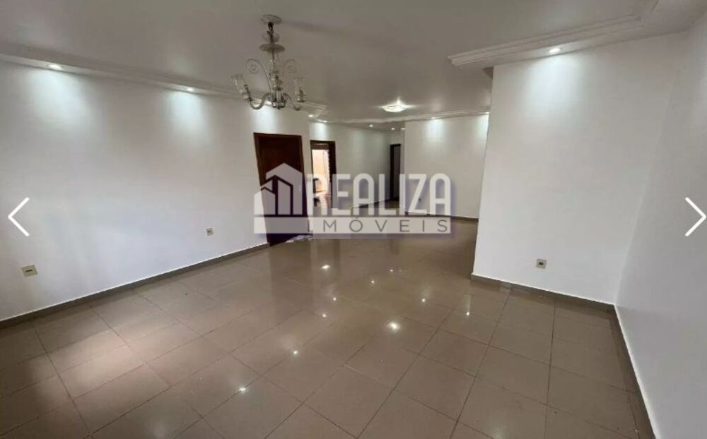 Casa à venda com 4 quartos, 176m² - Foto 3