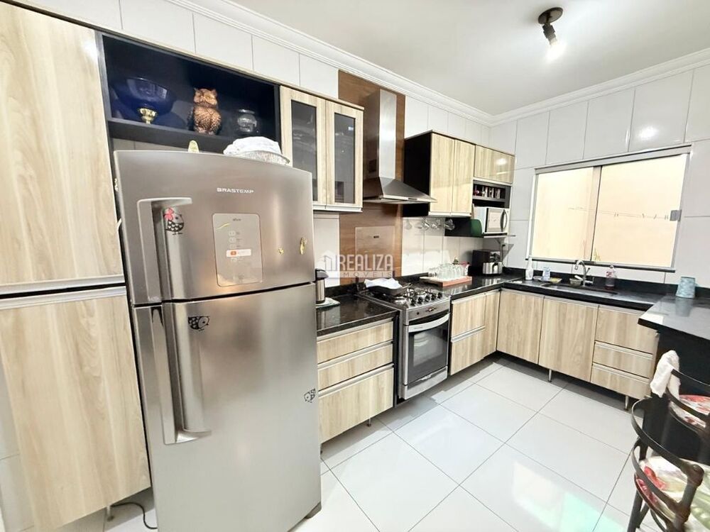 Casa, 3 quartos, 150 m² - Foto 2