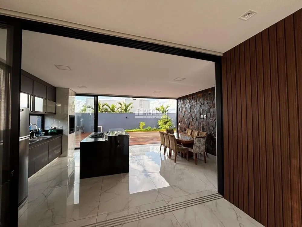 Casa, 4 quartos, 330 m² - Foto 19