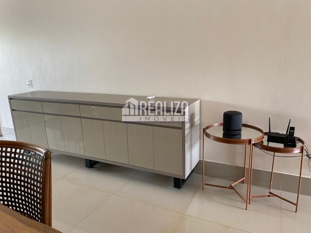 Casa à venda com 4 quartos, 221m² - Foto 10