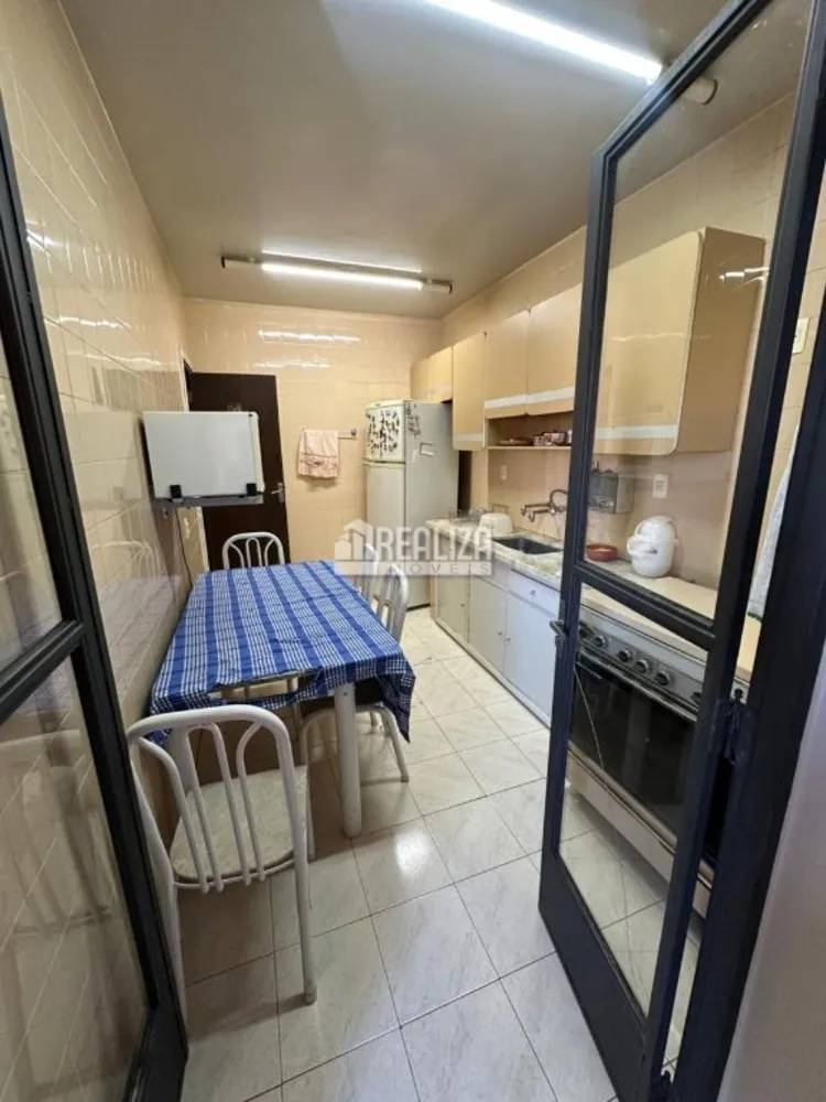 Apartamento, 3 quartos, 217 m² - Foto 3