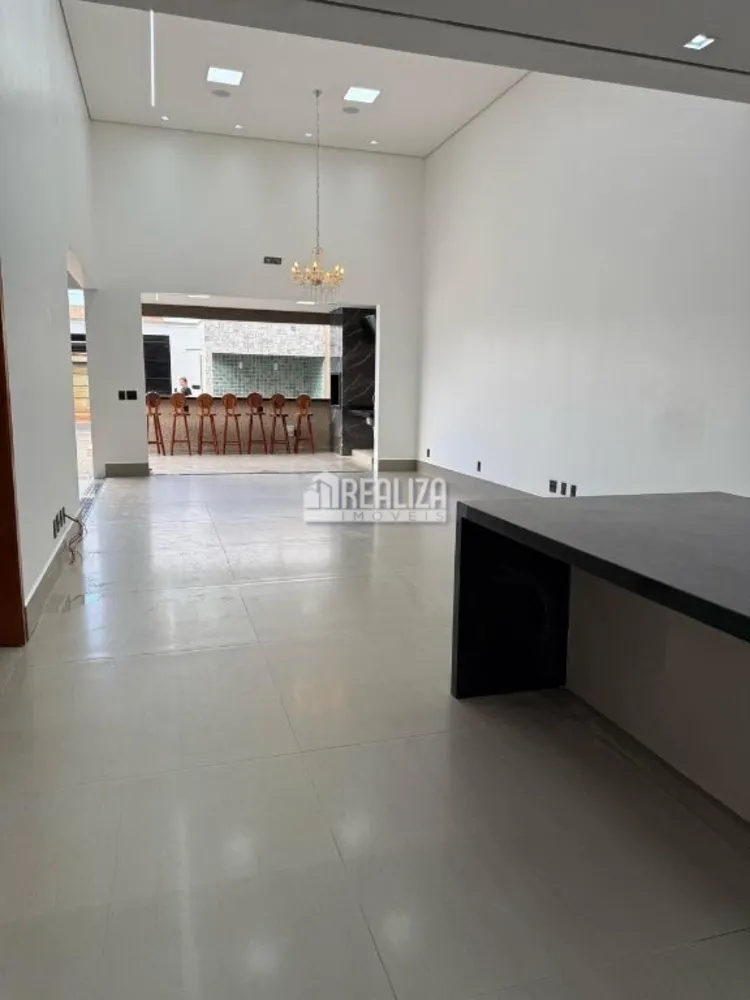Casa, 2 quartos, 170 m² - Foto 4
