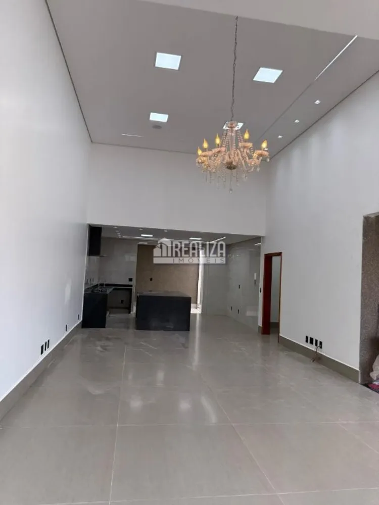 Casa, 2 quartos, 170 m² - Foto 2