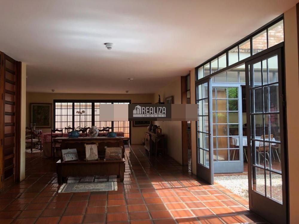 Casa à venda com 4 quartos, 436m² - Foto 2