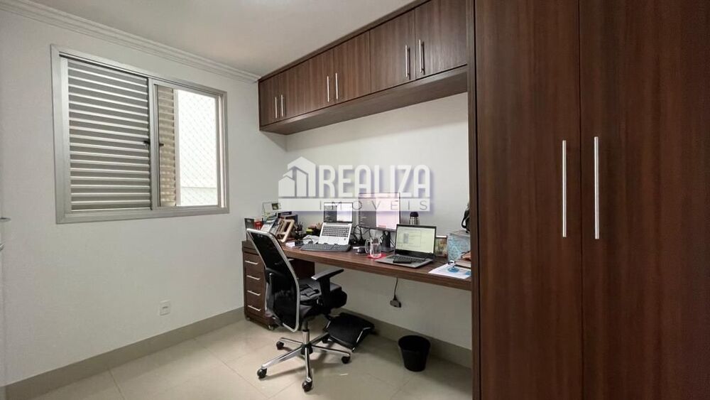Apartamento à venda com 3 quartos, 100m² - Foto 7