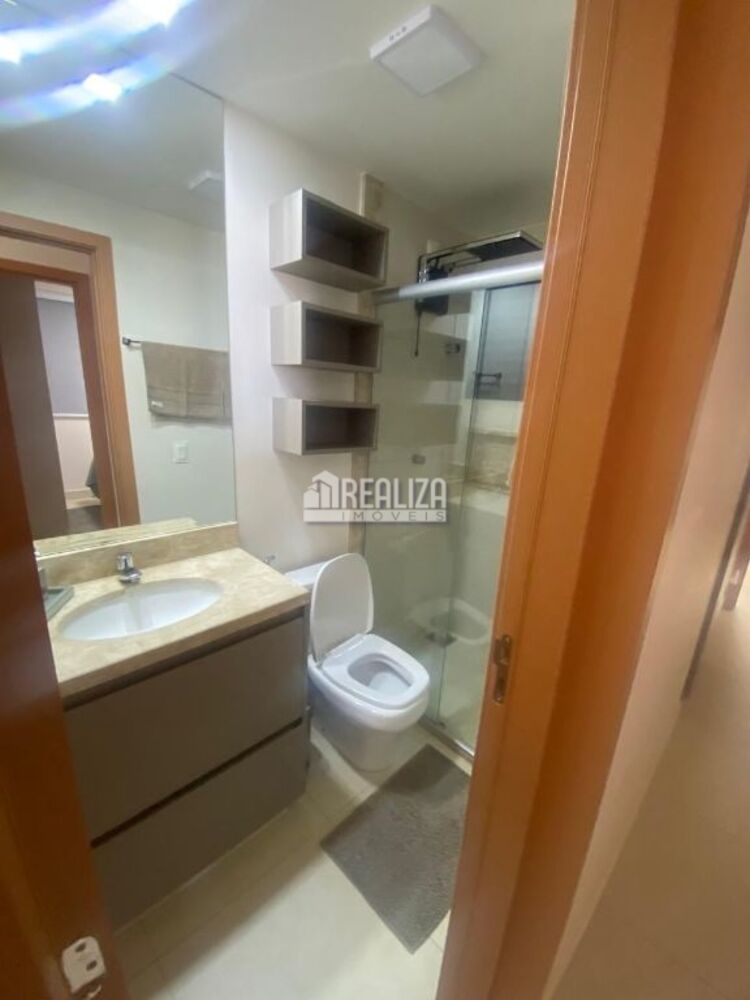 Apartamento para alugar com 3 quartos, 135m² - Foto 5