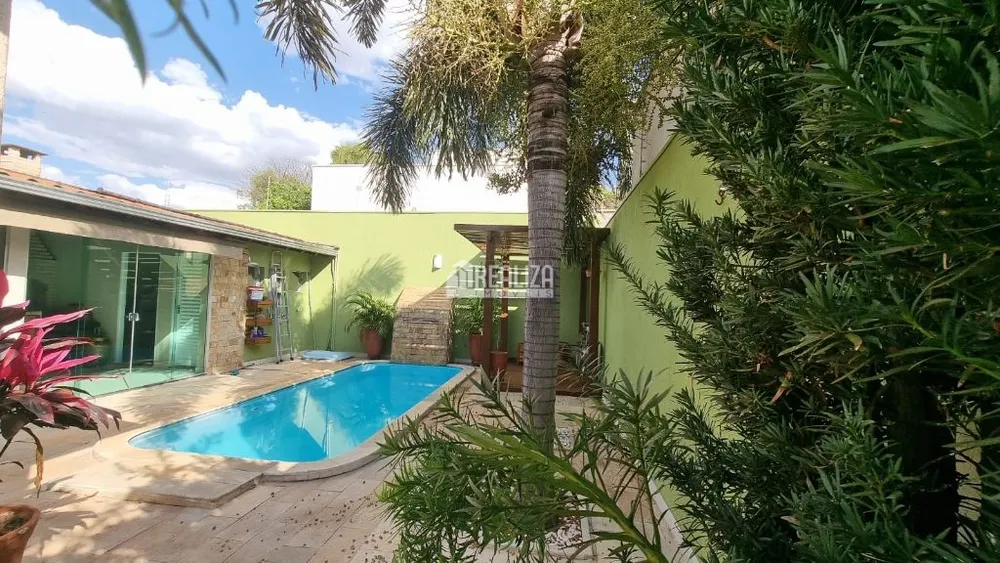 Casa, 3 quartos, 185 m² - Foto 3