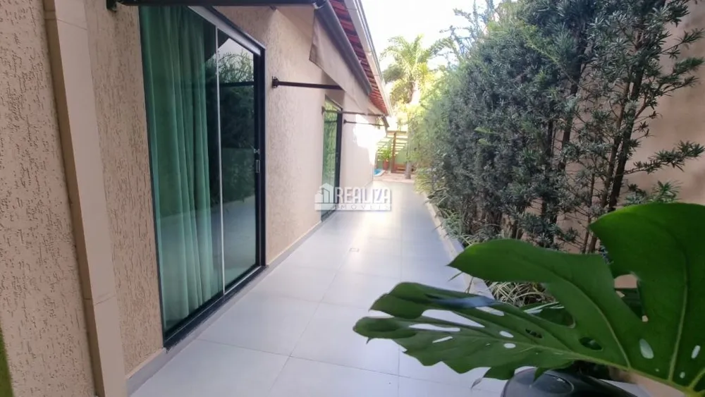 Casa, 3 quartos, 185 m² - Foto 4