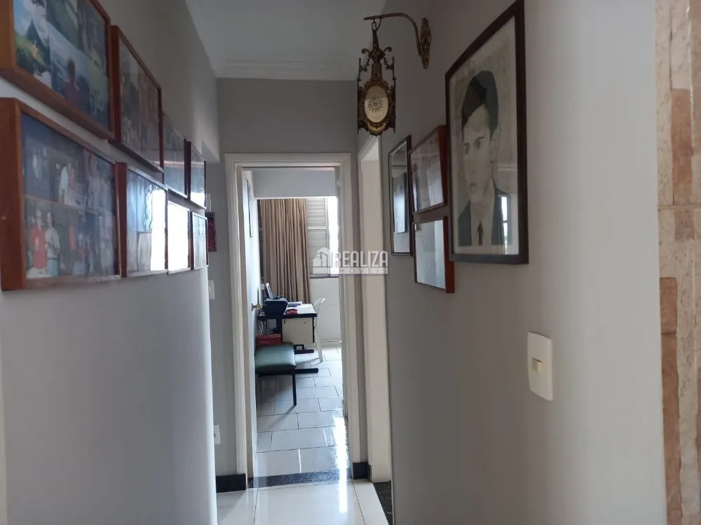 Apartamento, 3 quartos, 141 m² - Foto 1
