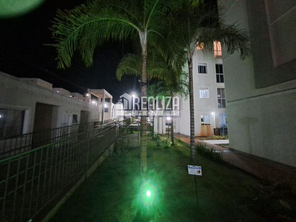 Apartamento à venda com 2 quartos, 50m² - Foto 2
