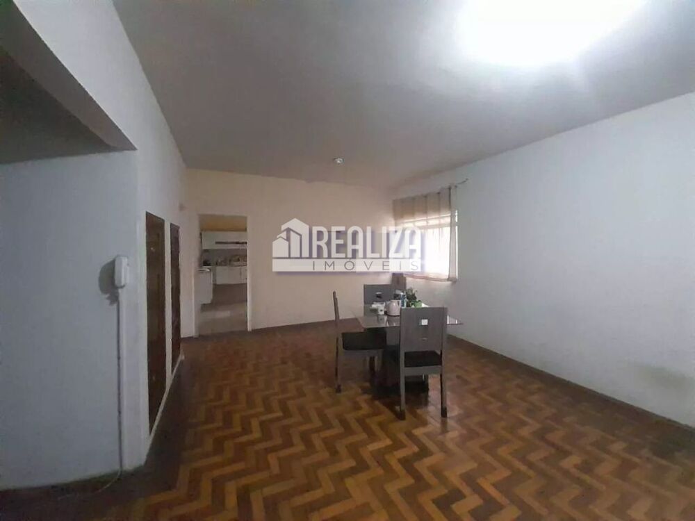 Apartamento à venda com 3 quartos, 119m² - Foto 2