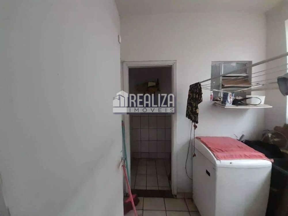 Apartamento à venda com 3 quartos, 119m² - Foto 4